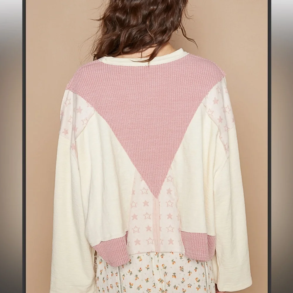 POL. 🩷 Cream and Pink Star Top - Picture 4 of 6